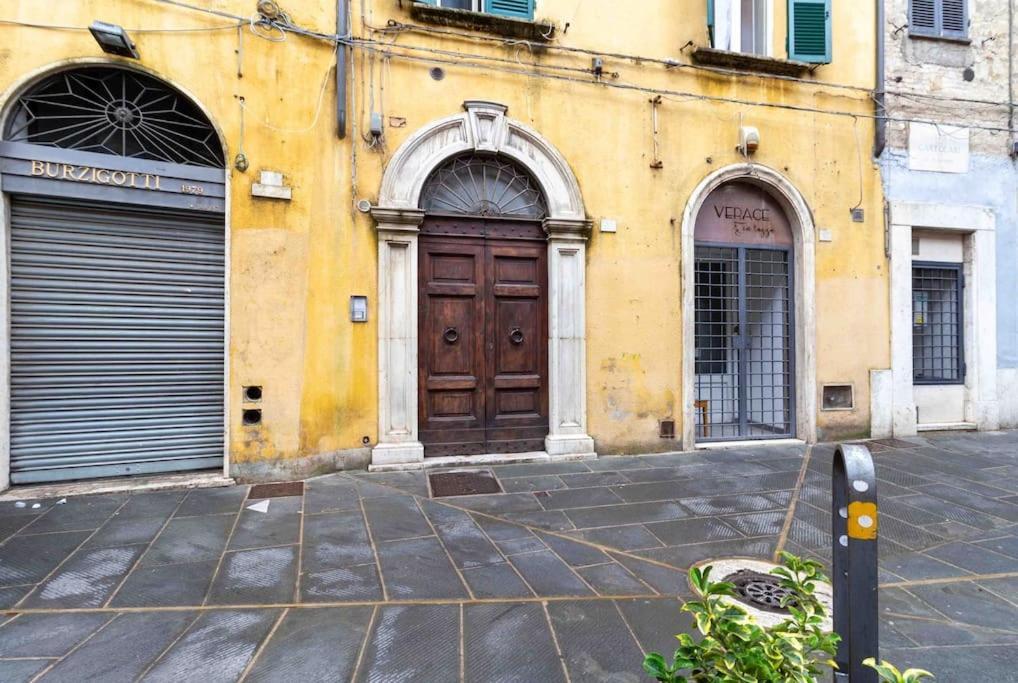 Flat With Whirlpool Bath In The Historic Centre Daire Perugia Dış mekan fotoğraf